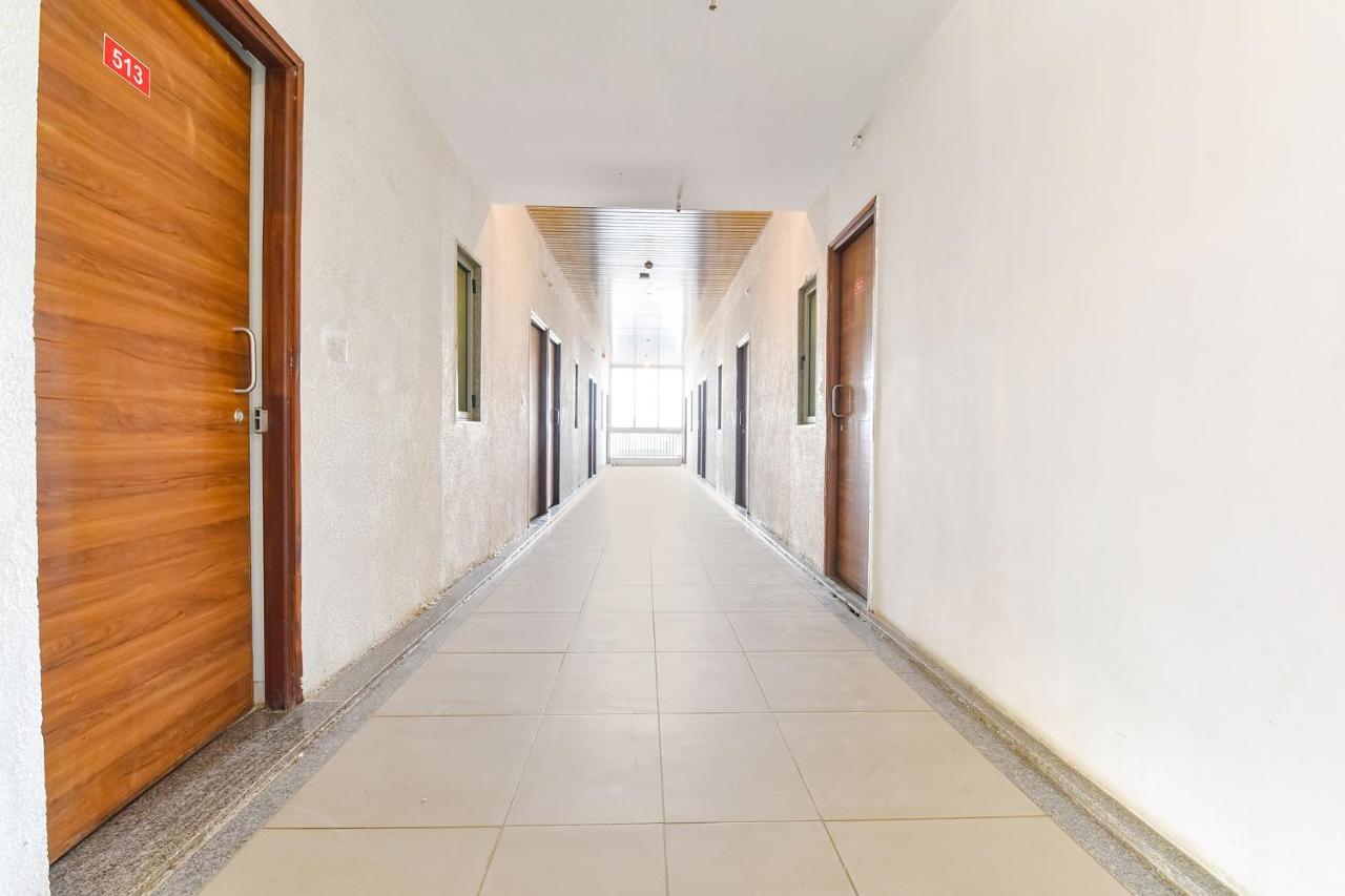 Fabhotel Kaviya - Bopal アーメダバード エクステリア 写真
